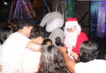 Niños celebran con santa y el conejo la navidad en Siuna Niños celebran con santa y el conejo la navidad en Siuna / TN8