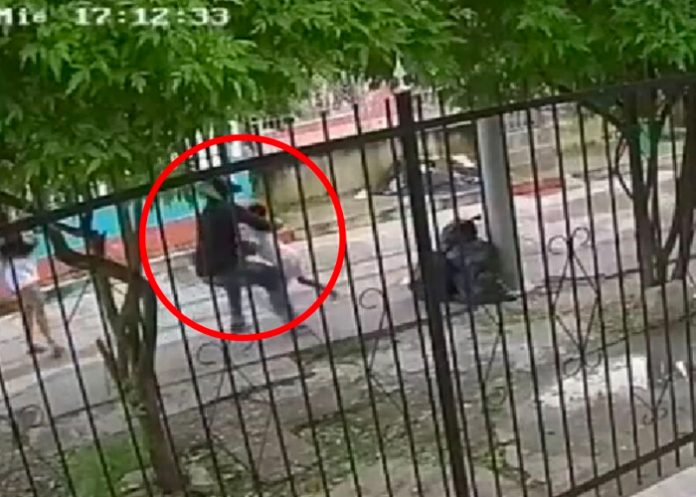 Ladrón no tiene compasión y le robó a un niño en Colombia