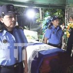 Autoridades y familiares rinden homenaje póstumo a policía asesinada en Esquipulas