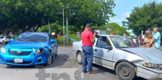 "Se tiró el alto": Accidente entre dos vehículos deja un lesionado en Managua