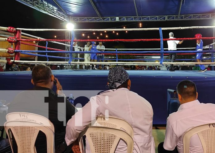 Foto: Realizan velada boxística en el parque de ferias en Managua / TN8