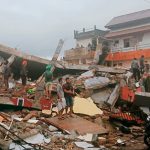 Búsqueda de supervivientes en Indonesia tras sismo que mató a 162 personas Búsqueda de supervivientes en Indonesia tras sismo que mató a 162 personas