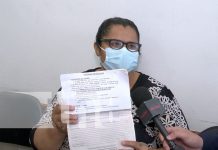 Servicio social: Mujer de escasos recursos solícita ayuda en Managua Foto: Servicio social: Mujer de escasos recursos solícita ayuda en Managua / TN8