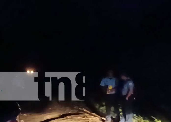 Encuentran camioneta abandonada a 2 km del hallazgo de un cuerpo en Diriamba