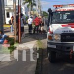 Peatón y motociclista lesionados tras accidente en Carretera Norte, Managua Peatón y motociclista lesionados tras accidente en Carretera Norte, Managua