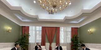 Embajador de Nicaragua sostuvo reunión con hermanos del partido comunista de China