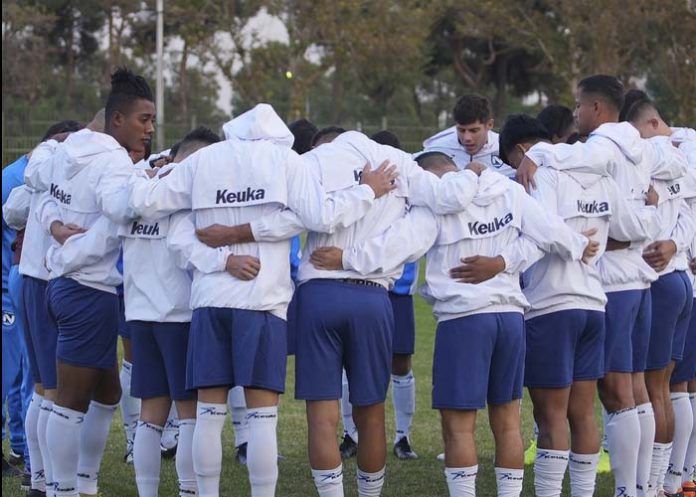 Nicaragua entrenó en suelo persa