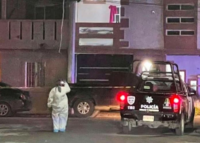 apo1 Defiende a su mamá y mata a su papá en México