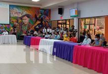 Bibliotecarios rinden homenaje al Comandante Carlos Fonseca
