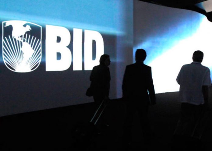 bid1 “Cinco Candidatos a presidir el BID y ninguno es Laura Chinchilla, Gracias a Dios”