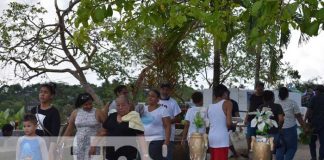 Visita a cementerios de Bluefields y Rivas
