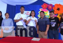 Cientos de estudiantes reciben el bono en Estelí y Matagalpa Bono de bachiller para estudiantes de Estelí y Matagalpa