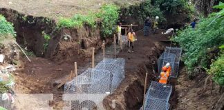 Revestimiento de cauce en comunidad Santa Catalina, en Managua