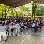 Entregan 4 mil 803 bonos a bachilleres de Chinandega Foto: Entrega de bonos de bachiller para estudiantes de Chinandega / TN8