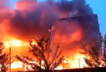 Incendio en una fábrica en el centro de China deja al menos 36 muertos