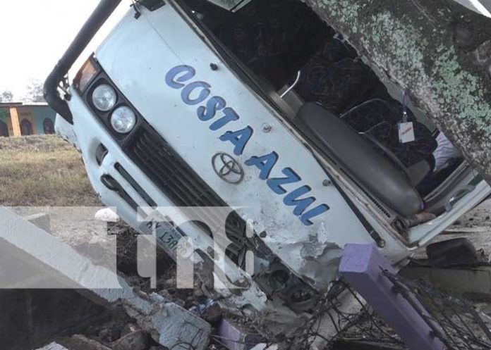costa-3 Accidente del bus de la banda Costa Azul en Matiguás