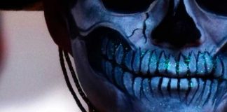 ¡De terror! Enmascarado mató a una mujer frente a sus hijos en Florida