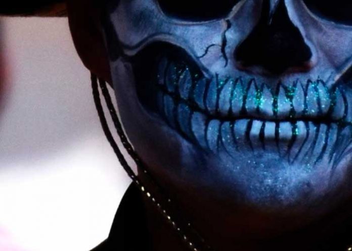 ¡De terror! Enmascarado mató a una mujer frente a sus hijos en Florida