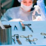 Diabólica enfermera en Estados Unidos le cortó el pie a anciano para exhibirlo Diabólica enfermera en Estados Unidos amputó pie a paciente para exhibirlo