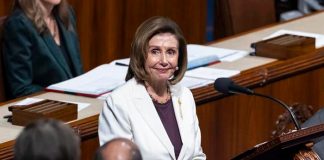 Renuncia Nancy Pelosi a la Cámara de Representantes en Estados Unidos