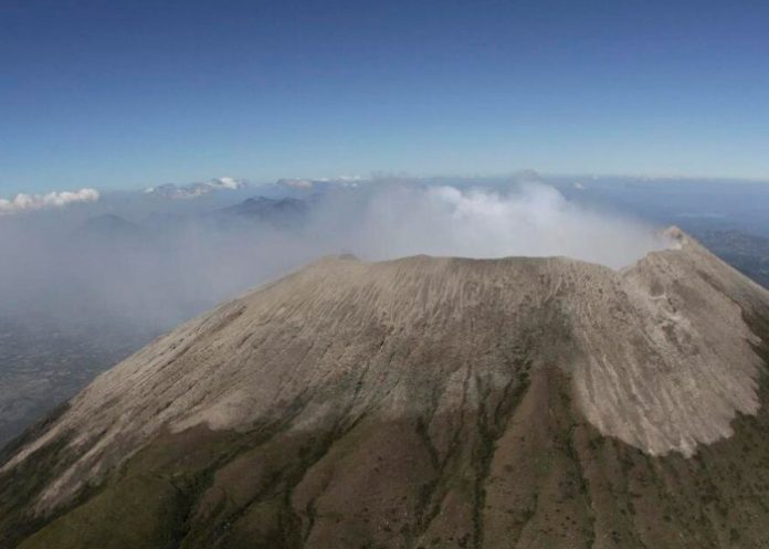 el-salvador1 Alerta en El Salvador por incremento de la actividad del volcán Chaparrastique