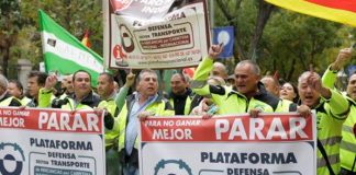 Transportistas de España inician paro indefinido por la alta inflación