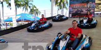 Competencia de Go Kart en el Puerto Salvador Allende