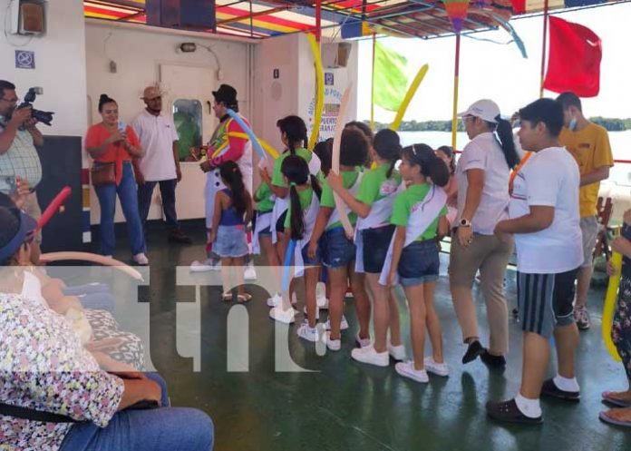 Foto: Cruceros navideños y familiares en las Isletas de Granada / TN8