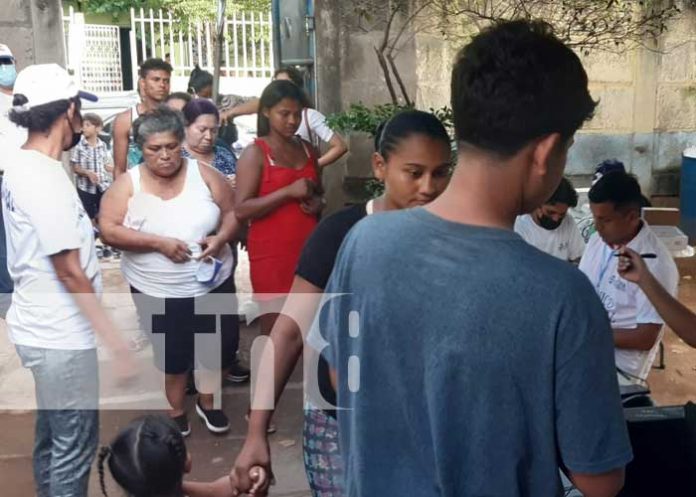 Efectiva votación en Granada