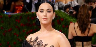 Katy Perry presume sus 'curvas impacto'