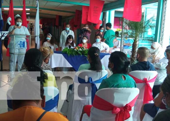 Foto: Acuerdo para mejorar el acceso principal del Hospital Manolo Morales / TN8