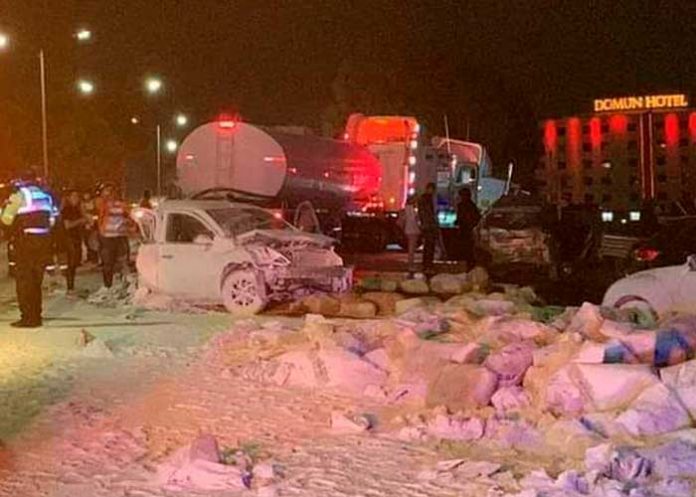 Falla mecánica en un tractor ocasionó un choque múltiple en Querétaro
