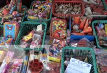 Comerciantes de pólvora de Nicaragua optimistas con ventas para diciembre Venta de pólvora con "buena pinta" para diciembre en Nicaragua