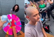 «Admirable» Para ayudar a mamá acepta reto de ser rapado y recibir dinero Viral en TikTok por cortarse el pelo y ayudar a su mamá