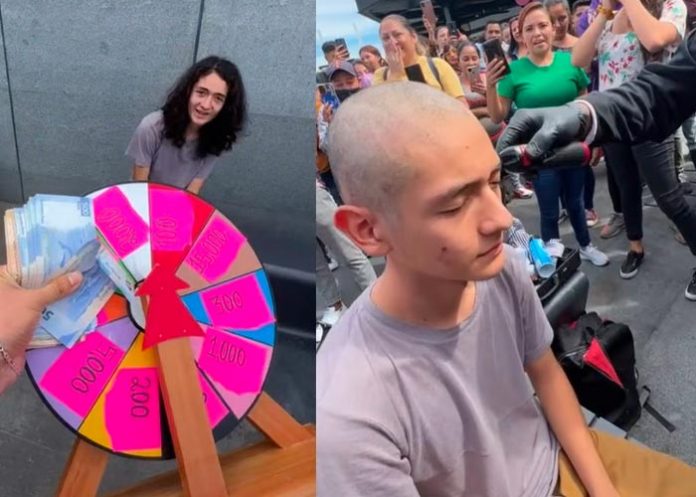 Viral en TikTok por cortarse el pelo y ayudar a su mamá