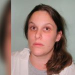 Apuñaló hasta la muerte al pedófilo que abusó de sus hijos en Reino Unido