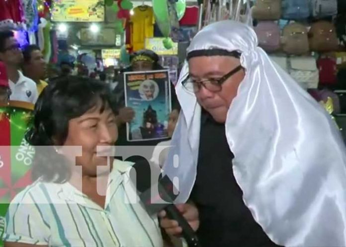 Foto: Premios con la Ruleta Navideña de Crónica TN8 / TN8