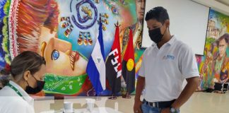 Entregan el pago de noviembre a trabajadores del MINED Nicaragua