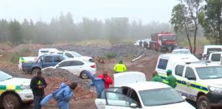 Conmoción en Sudáfrica tras hallar 21 cadáveres en una mina
