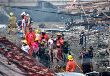 Corre la sangre en Tailandia tras la explosión de un coche bomba