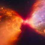 Telescopio capta 'reloj de arena' en el espacio
