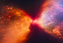 Telescopio capta 'reloj de arena' en el espacio