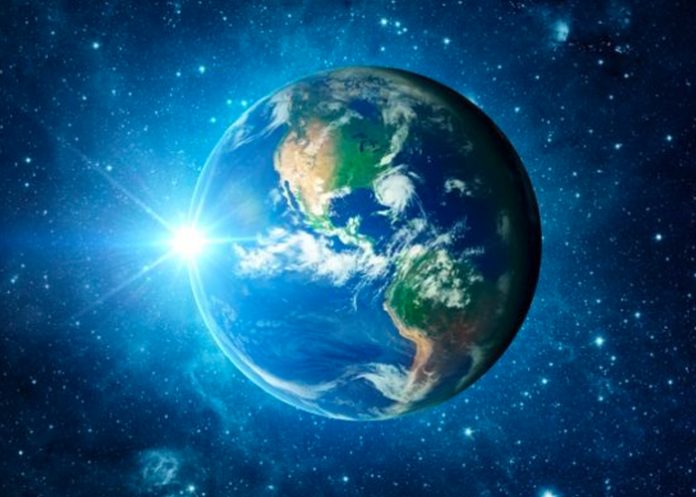 La Tierra pesa unos seis ronnagramos