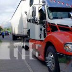 Choque entre tractor y un cabezal en carretera Masaya a Tipitapa