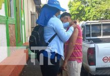 Vacunación casa a en casa en barrios de Managua