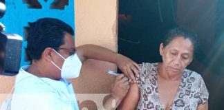 Foto: Vacunación contra el COVID-19 en Managua / TN8