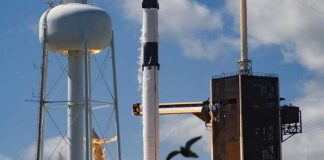 SpaceX pospone nuevamente el lanzamiento del módulo que posará en la Luna