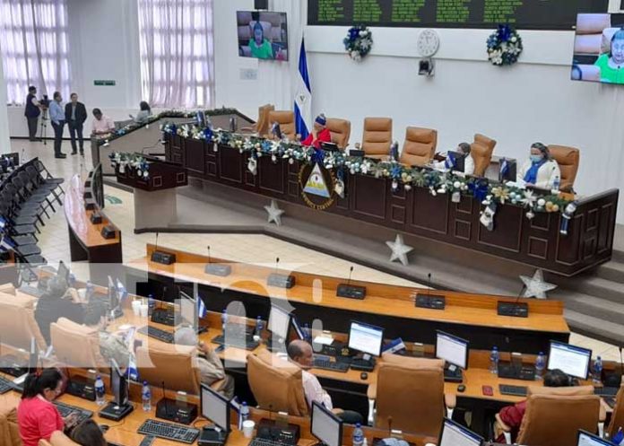 Asamblea Nacional aprueba Ley que declara héroe de Nicaragua a Roberto Clemente