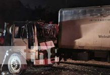 Triple colisión deja cuantiosas pérdidas económicas en Carretera Norte, Tipitapa Triple colisión deja cuantiosas pérdidas económicas en Carretera Norte, Tipitapa