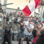 Sectores sociales convocan a paro nacional en Perú